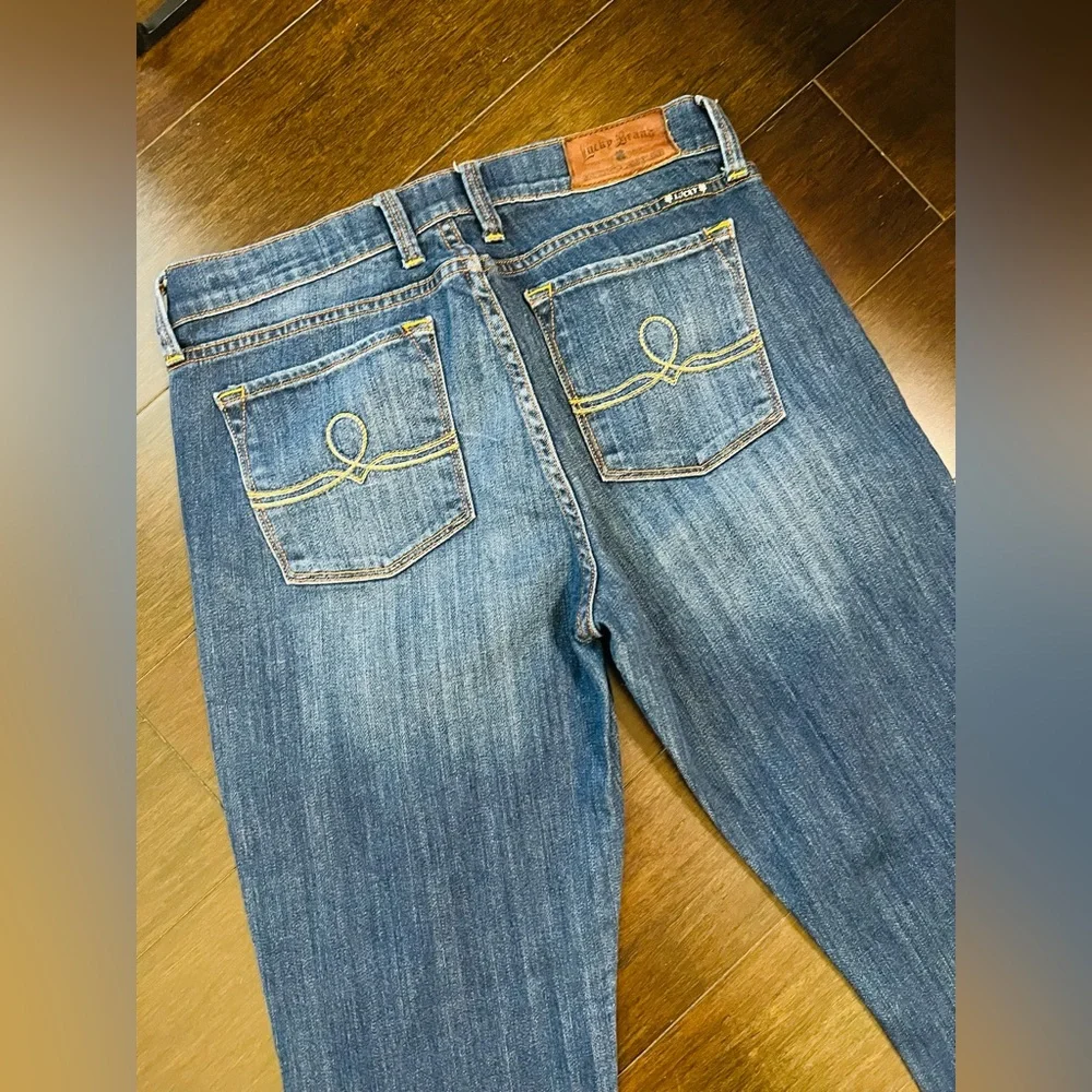 Lucky Brand SofΓa Bootcut Jeans Size 12/31 - Picture 5 of 10